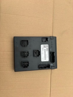 блок комфорта Audi OE 4H0907063BH