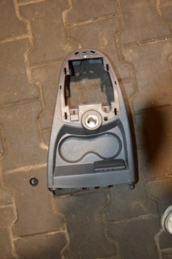 renault TWINGO II aux usb тунель 8200951302