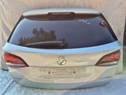 крышка багажника зад opel ASTRA V k универсал маркировка Z176