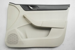 SKODA RAPID 2012-13 дверные карты правый передний
