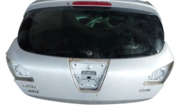 крышка багажника задняя opel Astra J IV Z176