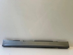 BMW 1 E87 порог молдинг накладка правая 7147402