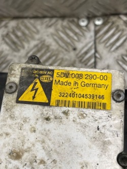 фара левый Audi A6 S6 C6 4F 5DV00829000