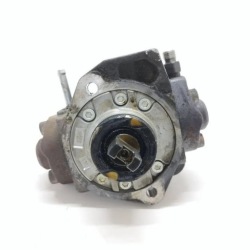 топливный насос mazda 6 седан (GG) R2AA13800 2.2дизель 100kW 2011