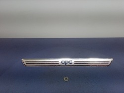 opel INSIGNIA A молдинг декоративная порога 13271247