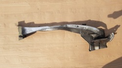 TOYOTA PRIUS II 03-09 очкарик правый