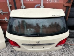MERCEDES b класс W246 РЕСТАЙЛИНГ 2018 год крышка багажника задний