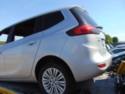 крыло левый зад четверть порог opel ZAFIRA C III Z176