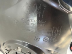 MERCEDES W247 W243 подкрылки Передний правый A2478840200 A2476906600