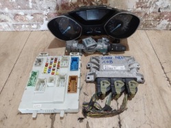 блок управления двигателем комплект AV61-12A650-XJ FORD c-max MK2 1.6b 2011 год