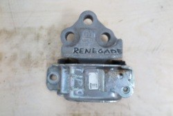 лапа подушка коробки Двигателя RENEGADE