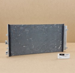 конденсатор Радиатор кондиционера FORD Focus IV