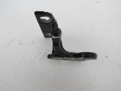 петля дверь правая передняя volvo V60 2013R 31299543