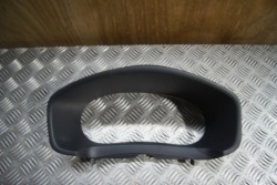 рамка защита счетчика Dacia SANDERO 682405544R
