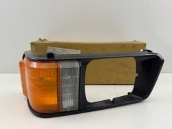 mitsubishi oe L300 левый поворотник перед рамка