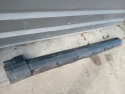 молдинг порога правая LAND ROVER DISCOVERY III