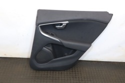 дверные карты задний правый volvo V40 II РЕСТАЙЛИНГ