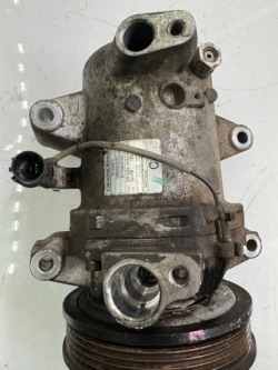 mitsubishi oe 7813A673 Компрессор кондиционера,