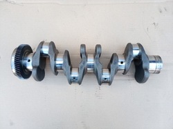 By mercedes crankshaft r27102 e18 090414 new in Europe