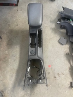 opel ASTRA V k тунель подлокотник