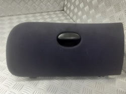 бардачок peugeot 206 96372196MT