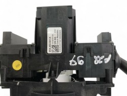 подрулевой переключатель SKODA RAPID (NH3) 6RA953501K 1.2л бензин 63kW 2014