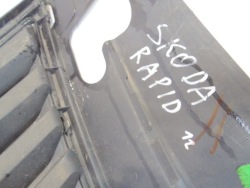 SKODA RAPID решетка радиатора хром 5JA853668