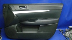 обивка передняя правая Legacy V Outback IV 09r