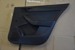 SKODA RAPID дверные карты