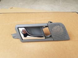 ручка двери внутренняя передняя A2 / 8Z0837019 / исправная