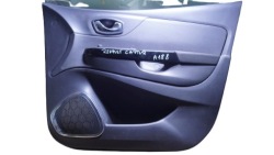 дверные карты правый передний renault CAPTUR и