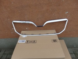 решетка радиатора хром SKODA YETI рестайлинг 5L0853761