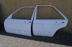 MERCEDES W201 дверь левая передняя