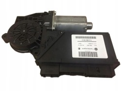 vw TOUAREG моторчик Стекла перед левый 7L0959793A