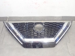 решетка nissan QASHQAI III 2020- 62310-8UAA