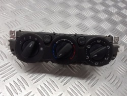 панель потока воздуха кондиционера FORD Focus MK2 7M5T-19980-AA