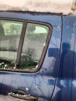 стекло задних правый renault CLIO III