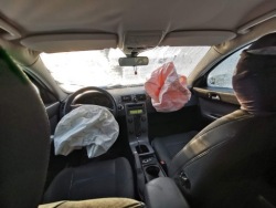 volvo V50 петля задних дверь задняя 2005 1.6л
