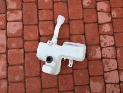 бачок омывателя жидкости распылитель воды BMW i3 7381592