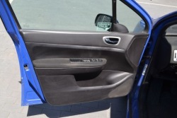 peugeot 307 5D обивка дверные карты левая правая