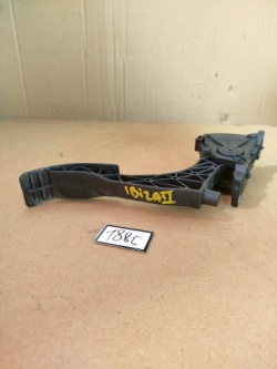 педаль газа потенциометр seat Ibiza II 6Q1721503C