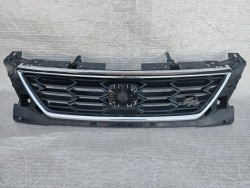 seat Leon III рестайлинг FR решетка радиатора 5F0853654J