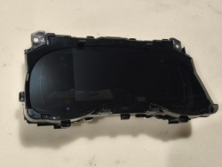 TOYOTA YARIS CROSS часы 83800-F5D70