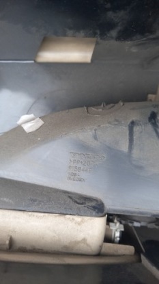 защита правая volvo S60 9158449