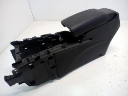 тунель середина подлокотник renault KADJAR 969109206R