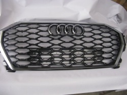 решетка радиатора Q3 s-line 83F853651A 83A хром