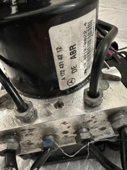 насос ABS блок управления MERCEDES W172 W204 A1729014000 A1724314212
