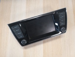 SKODA FABIA III 6V радио дисплей экран считыватель NAVI SD 6V0919604