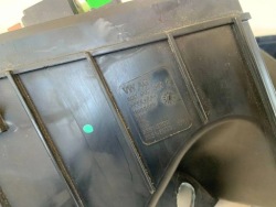 корпус коробки предохранителей Audi A3 III 8V 1.6 tdi 5Q0907361C