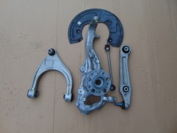 поворотный кулак, цапфа MERCEDES правая перед 2970800